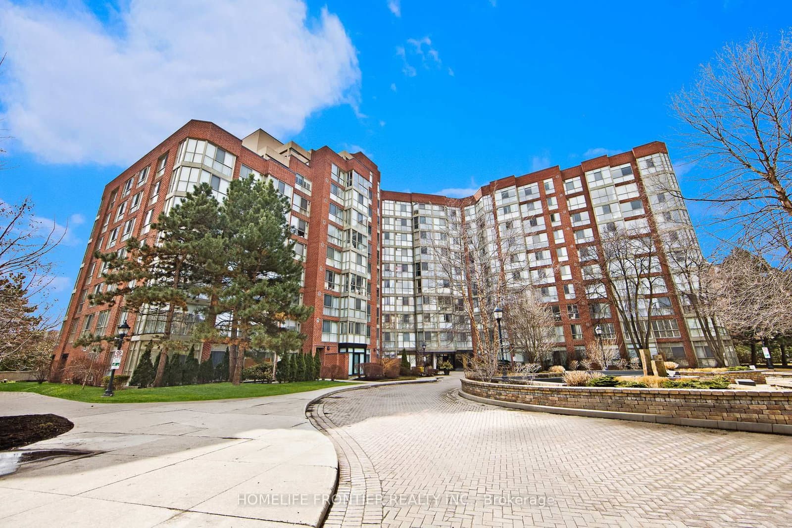 #440 - 22 Southport Street