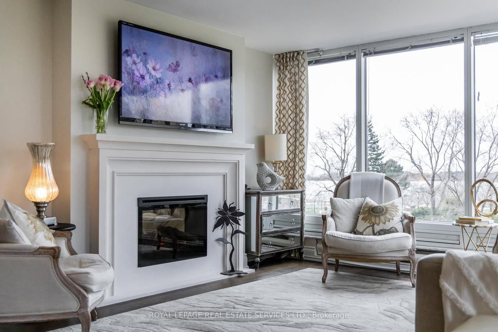 #309 - 1 Palace Pier Court