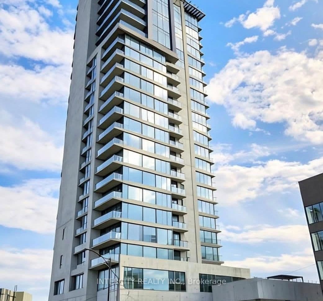 #601 - 15 Lynch Street