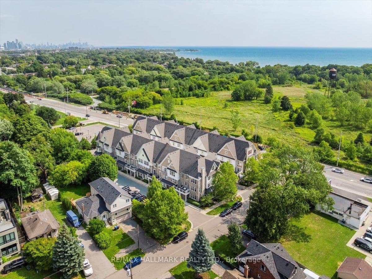 1011 Deta Road, Unit 701