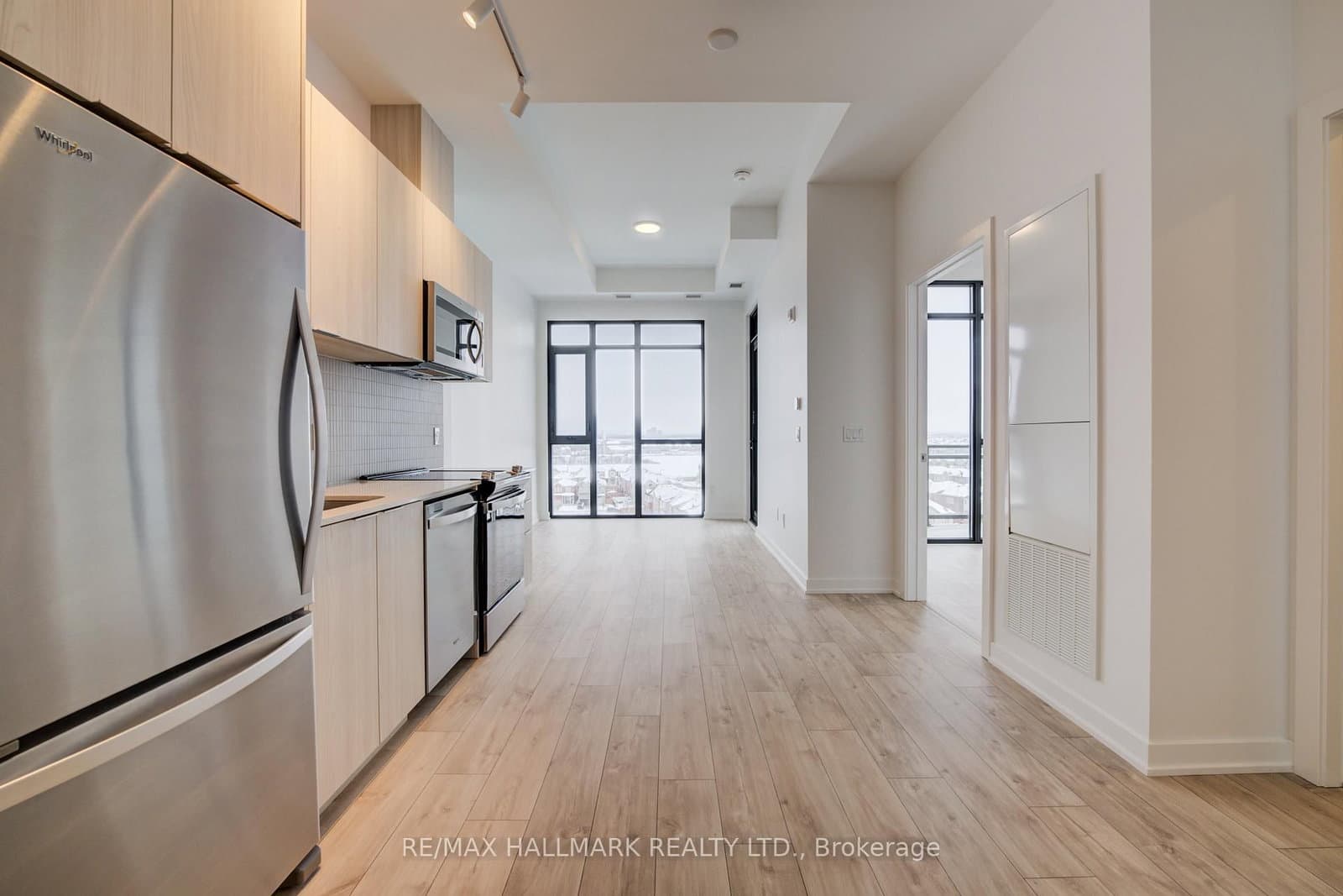 #816 - 720 Whitlock Avenue