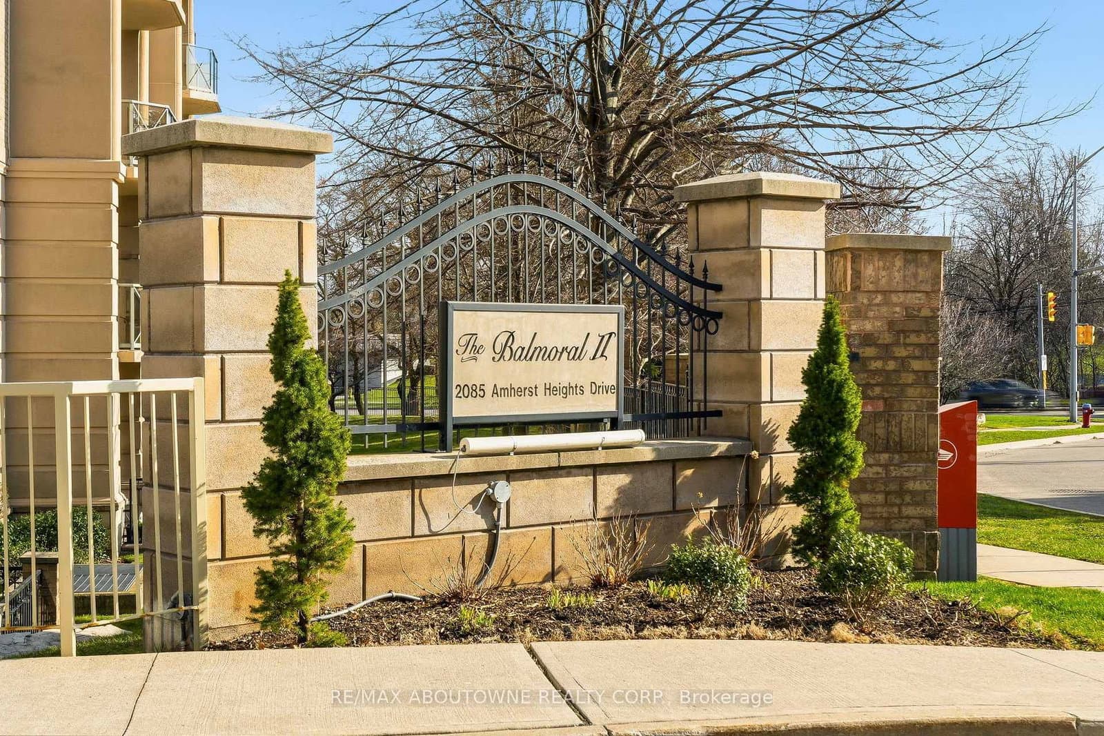 #209 - 2085 Amherst Heights