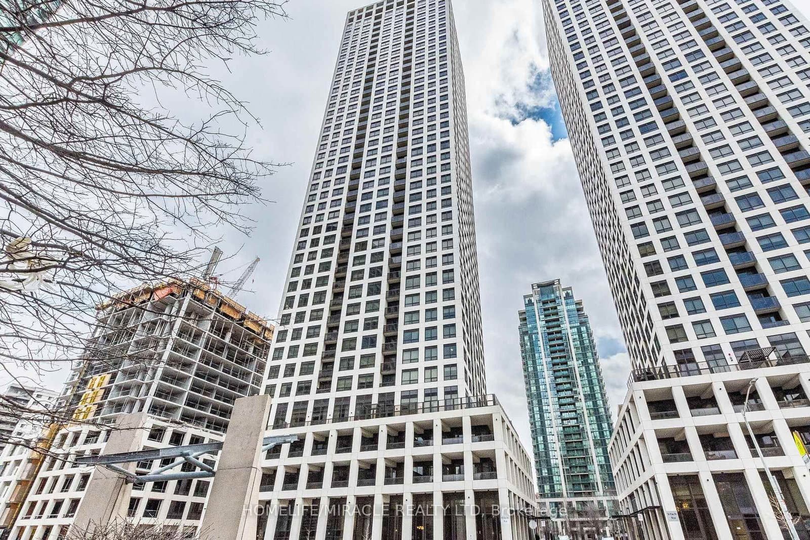 #3802 - 30 Elm Drive