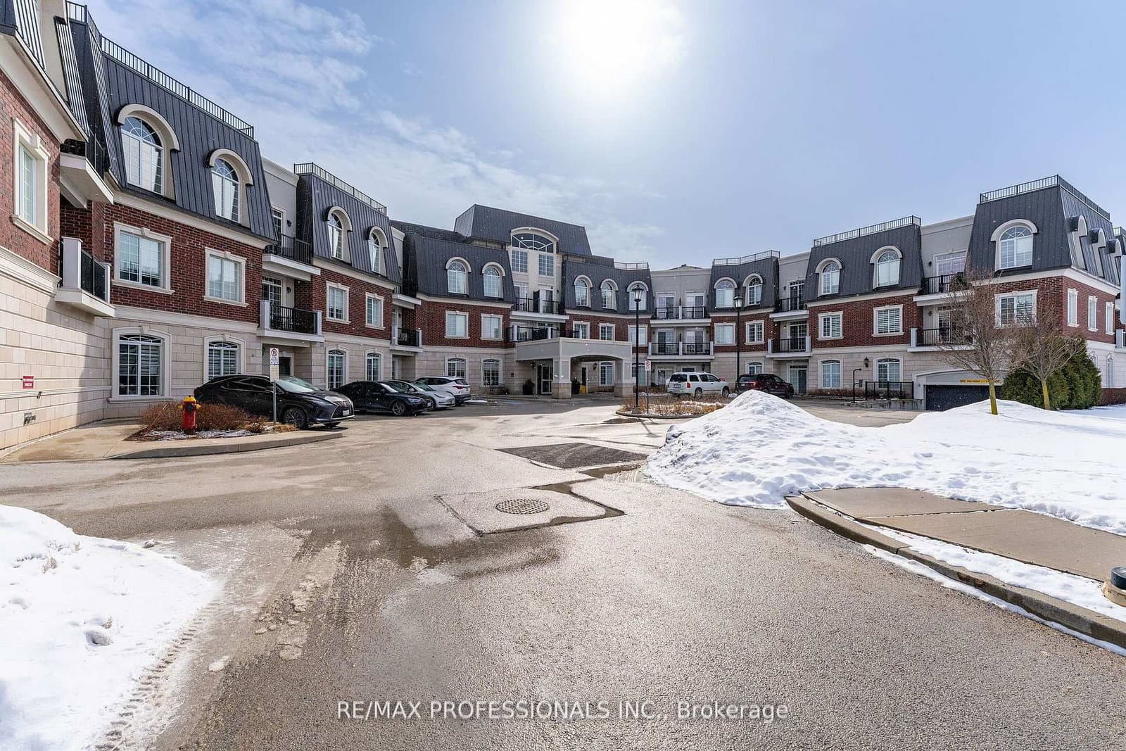 #228 - 2300 Upper Middle Road