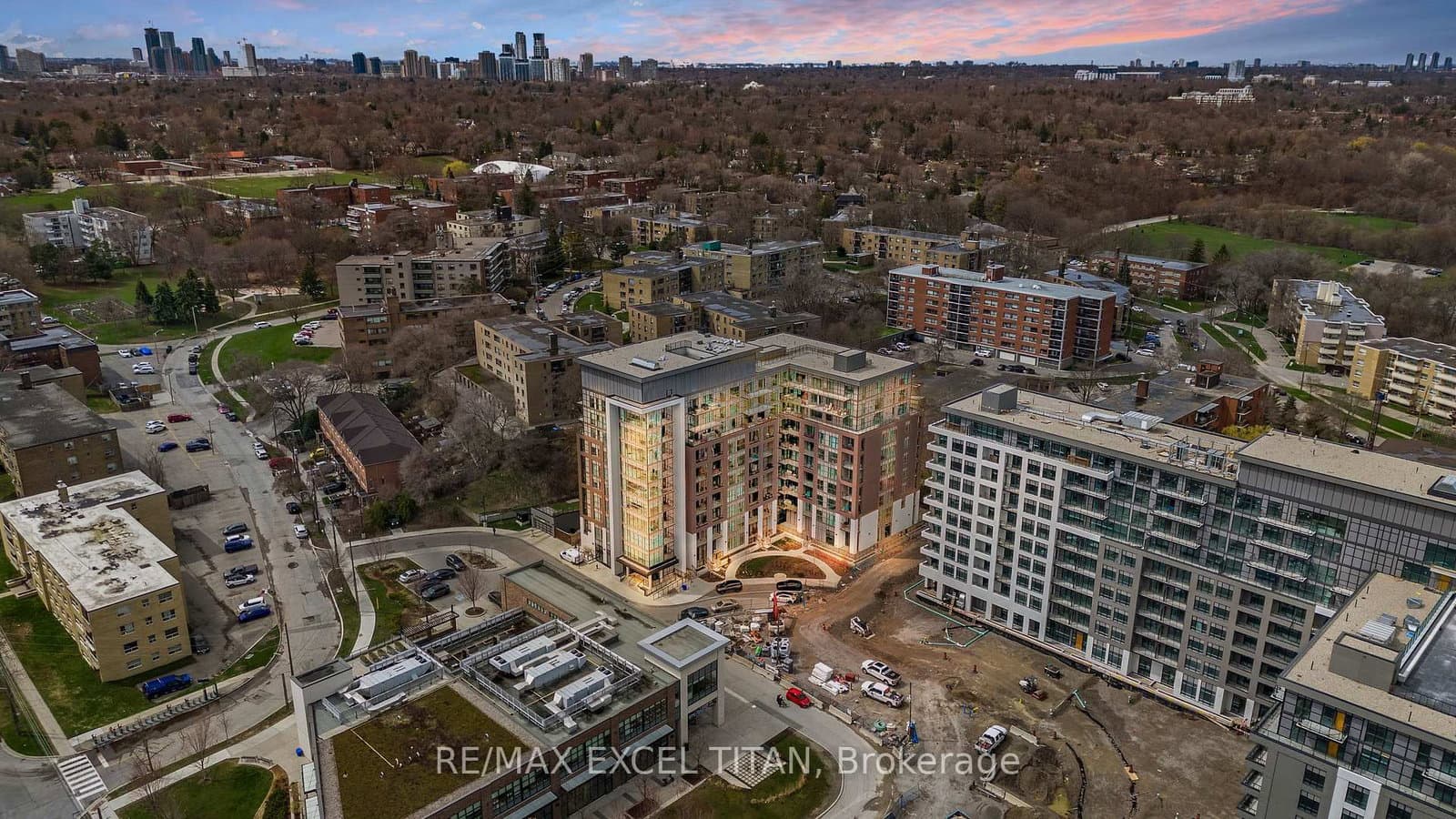 #205 - 25 Neighbourhood Lane
