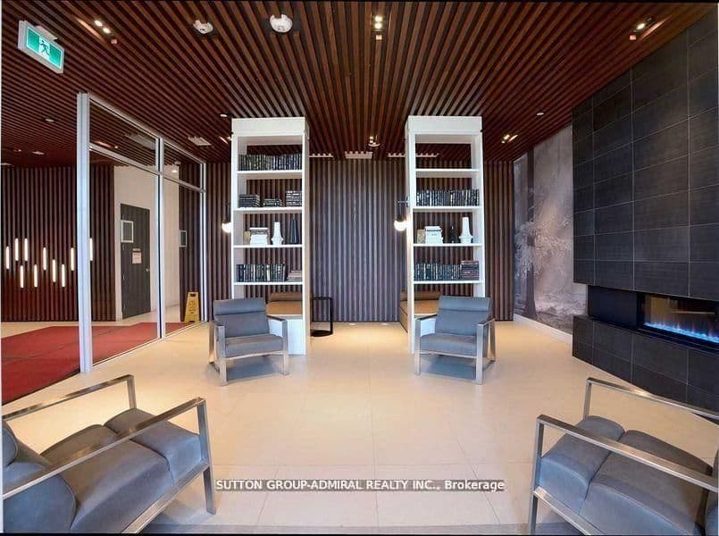 #604 - 297 Oak Walk Drive