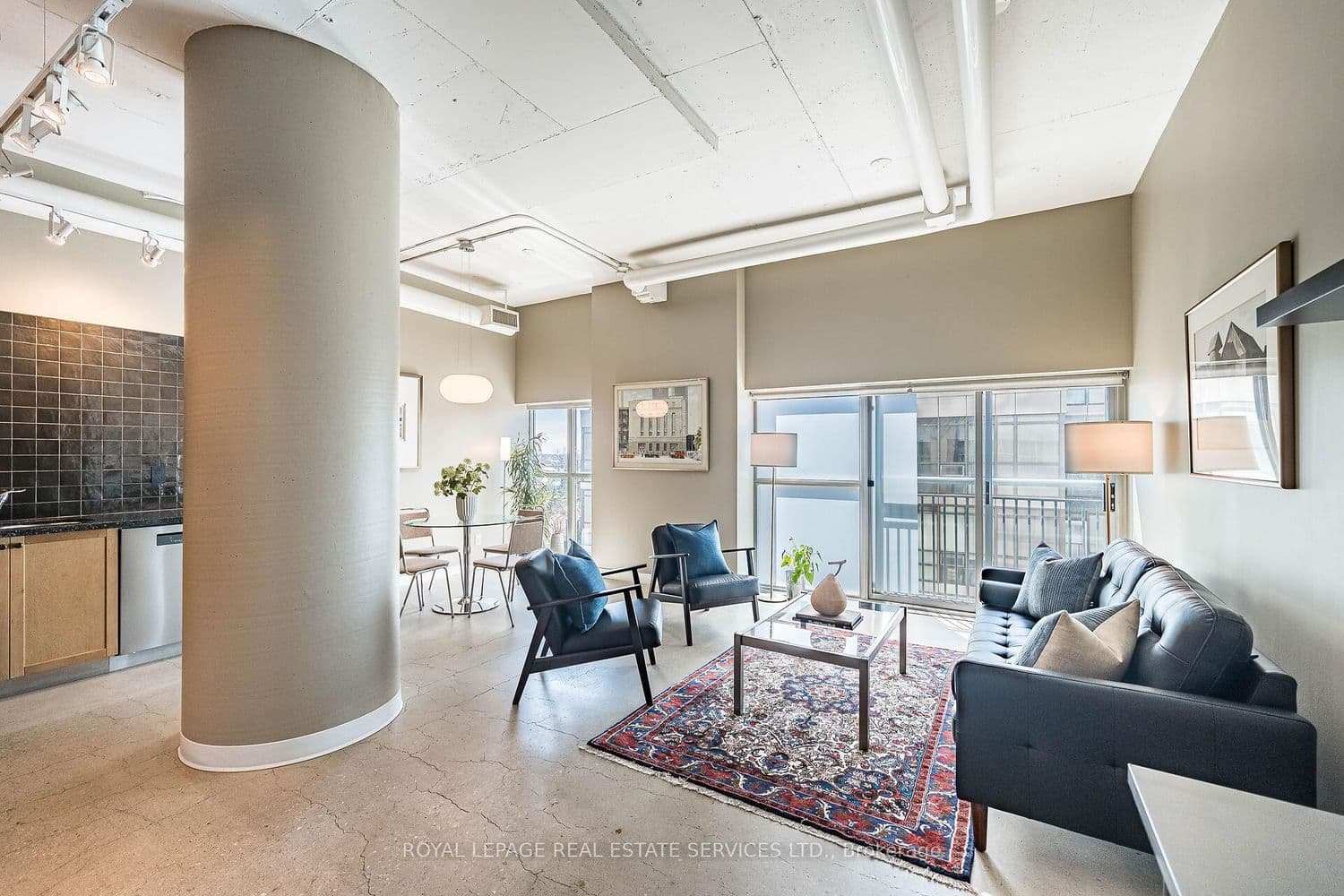 #410 - 2 Fieldway Road