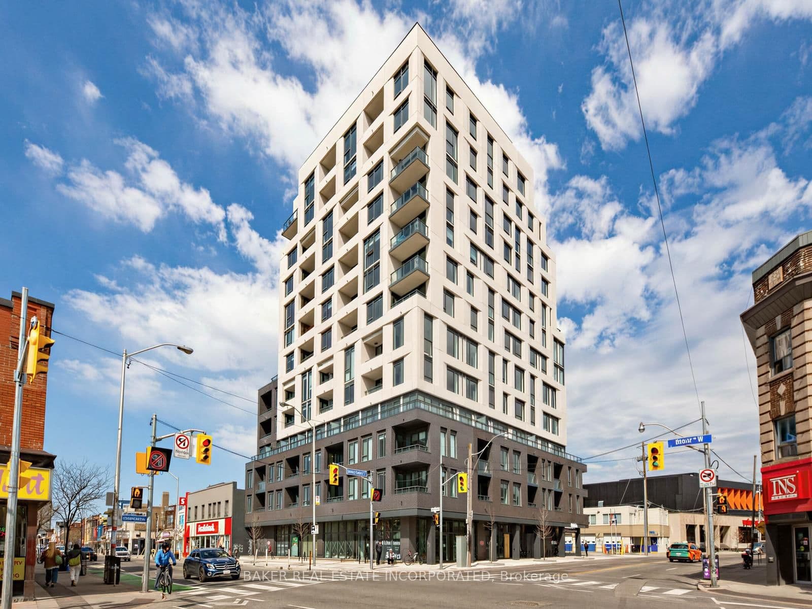 #709 - 758 Dovercourt Road