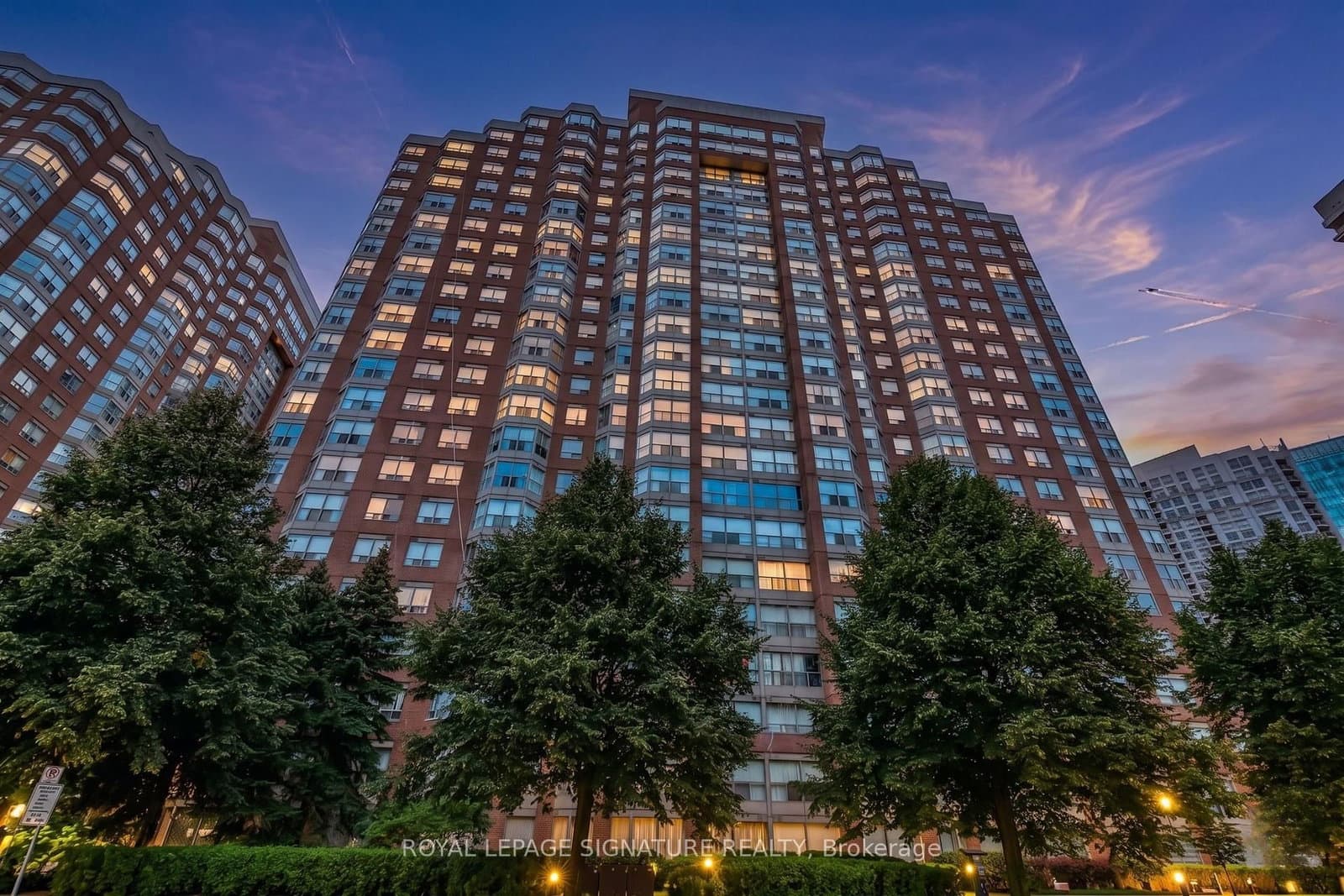 #707 - 325 Webb Drive
