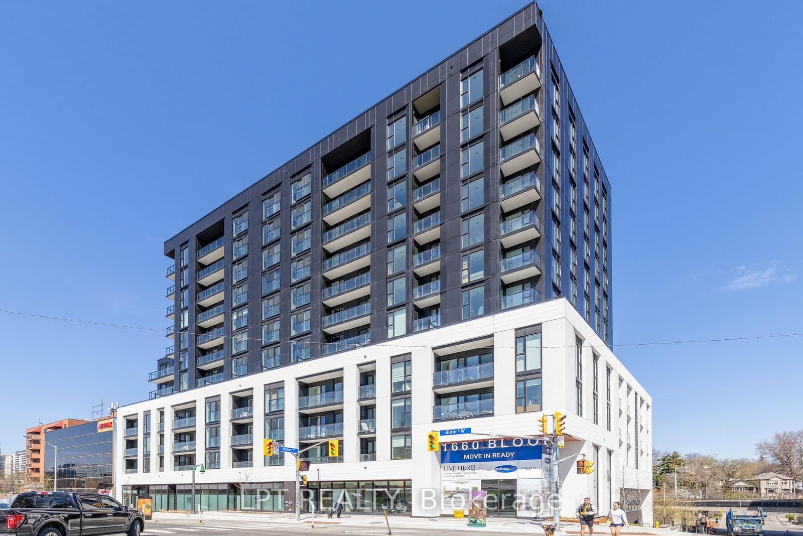 1660 Bloor Street W, Unit 506