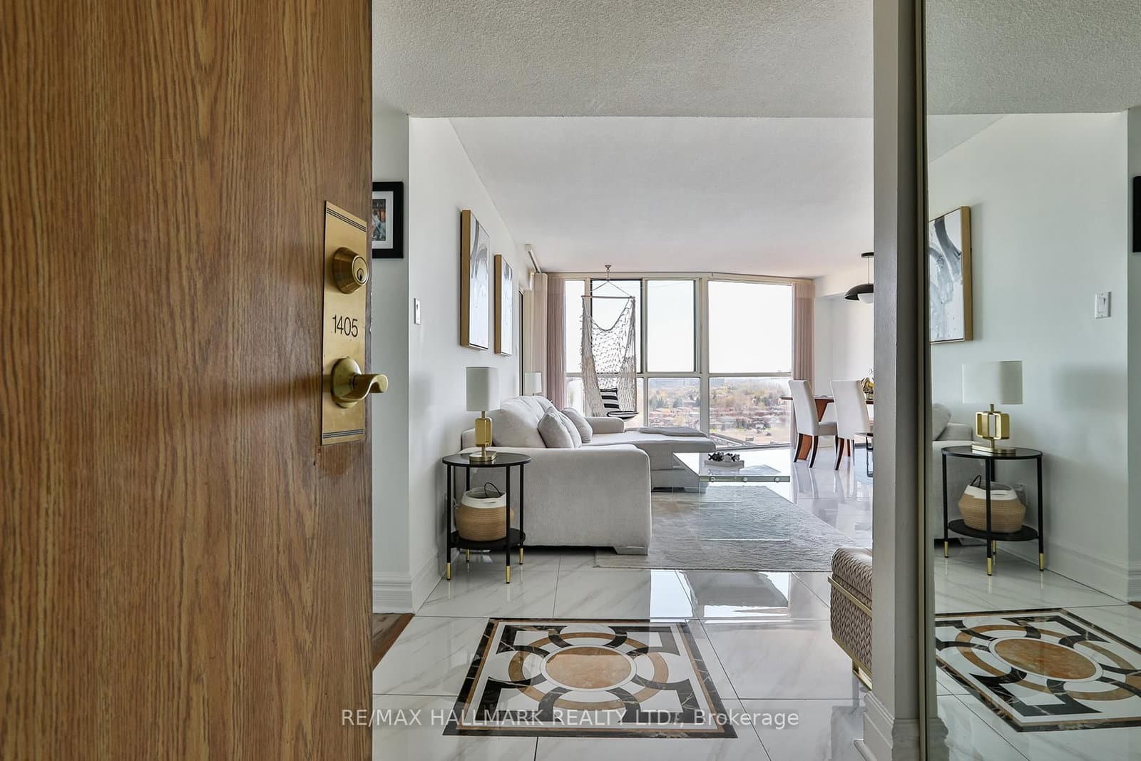 #1405 - 1360 Rathburn Road E