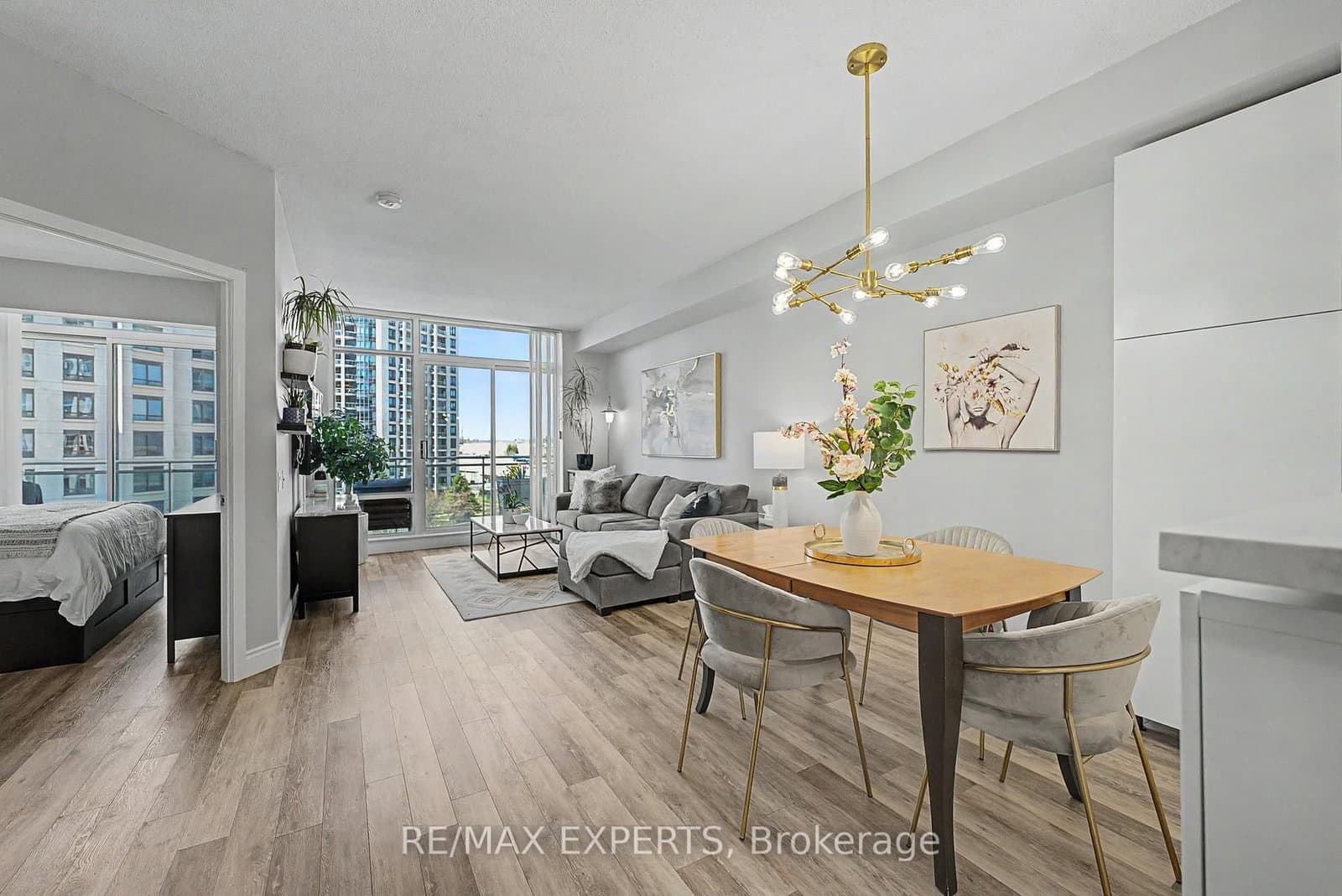 #610 - 5 Marine Parade Drive