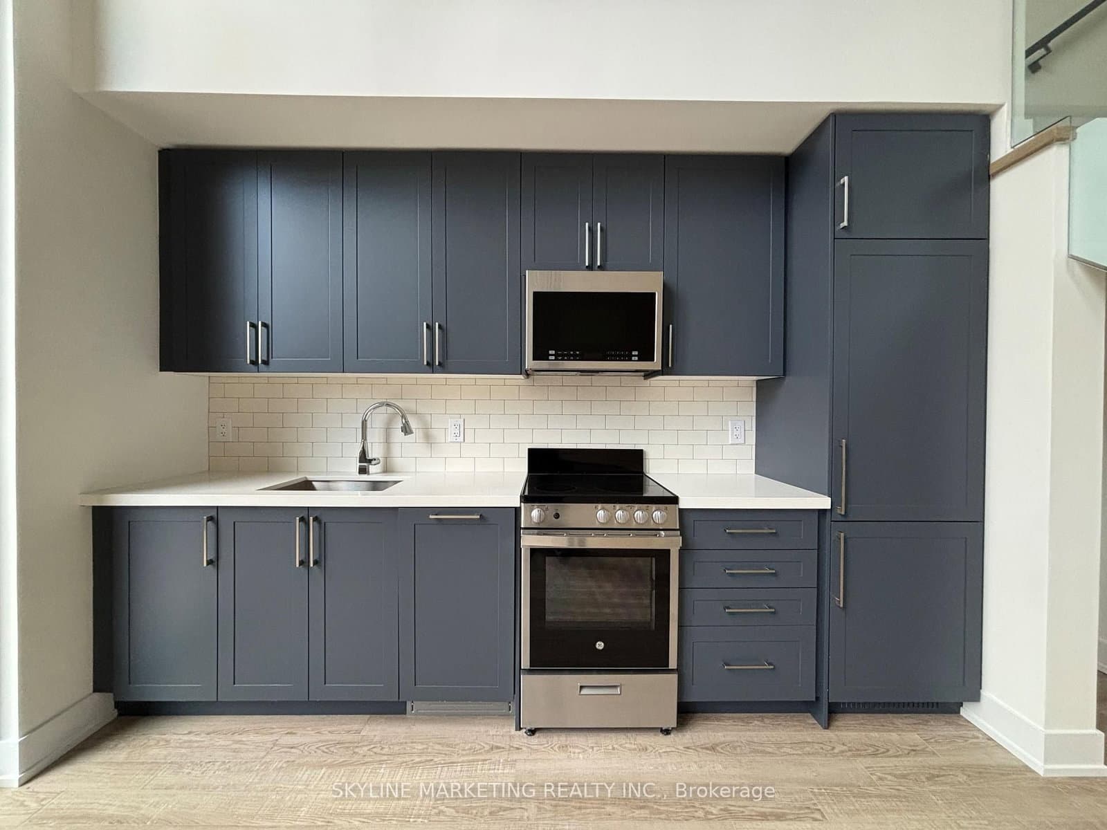 #114 - 2450 Old Bronte Road