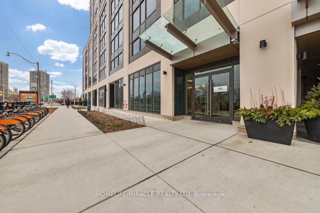 1928 Lake Shore Boulevard W, Unit 3711