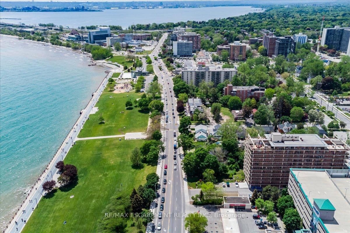 #106 - 1276 Maple Crossing Boulevard