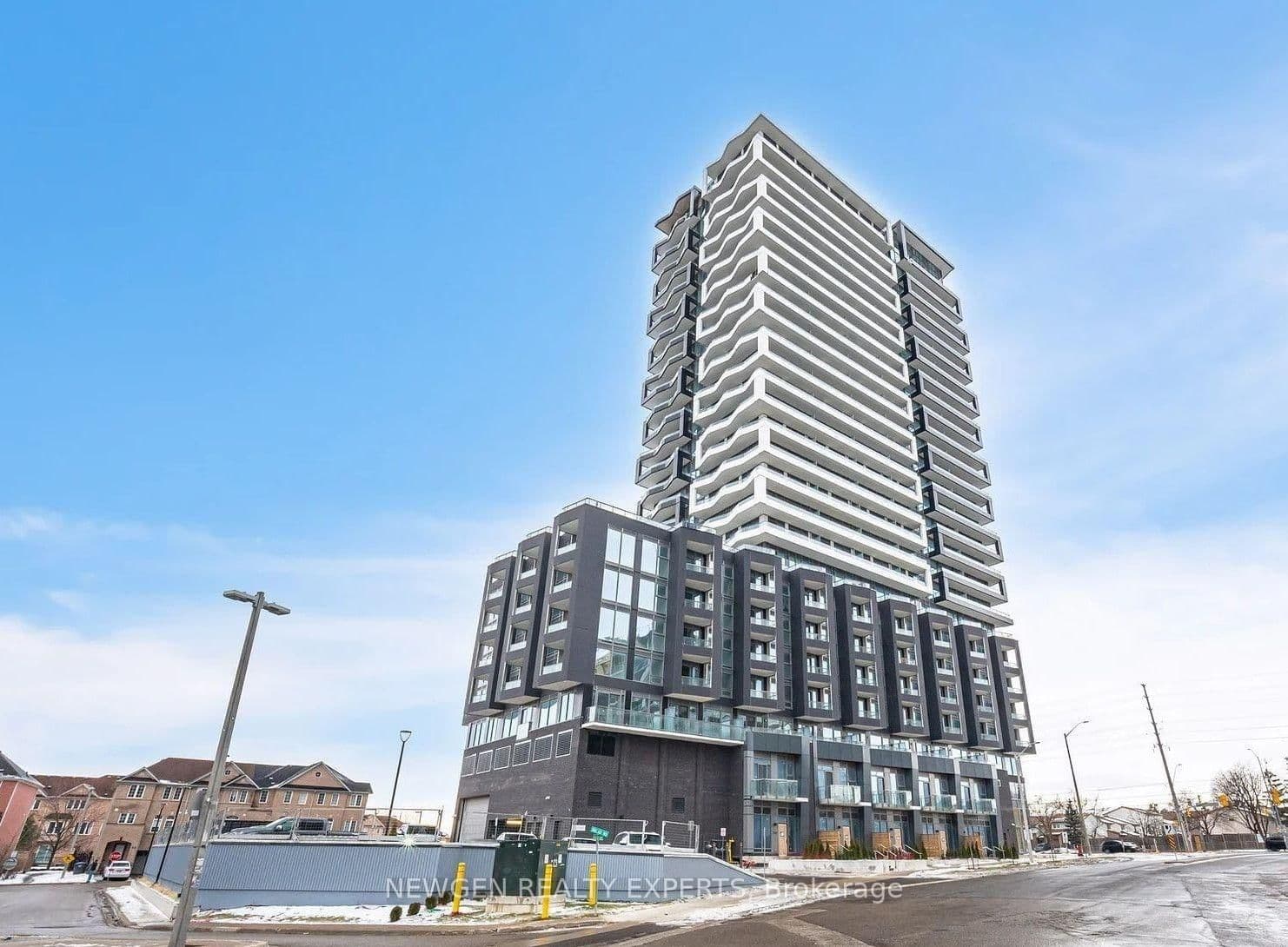 260 Malta Avenue, Unit 701