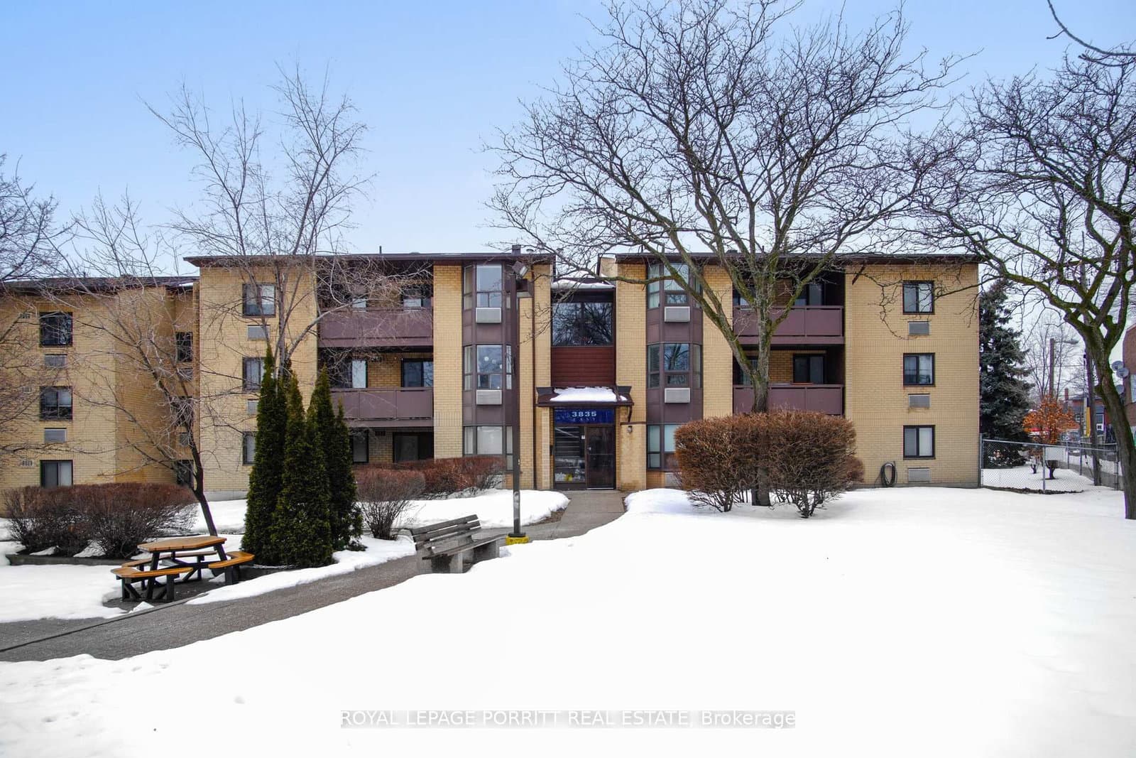 #104 - 3835 Lake Shore Boulevard W