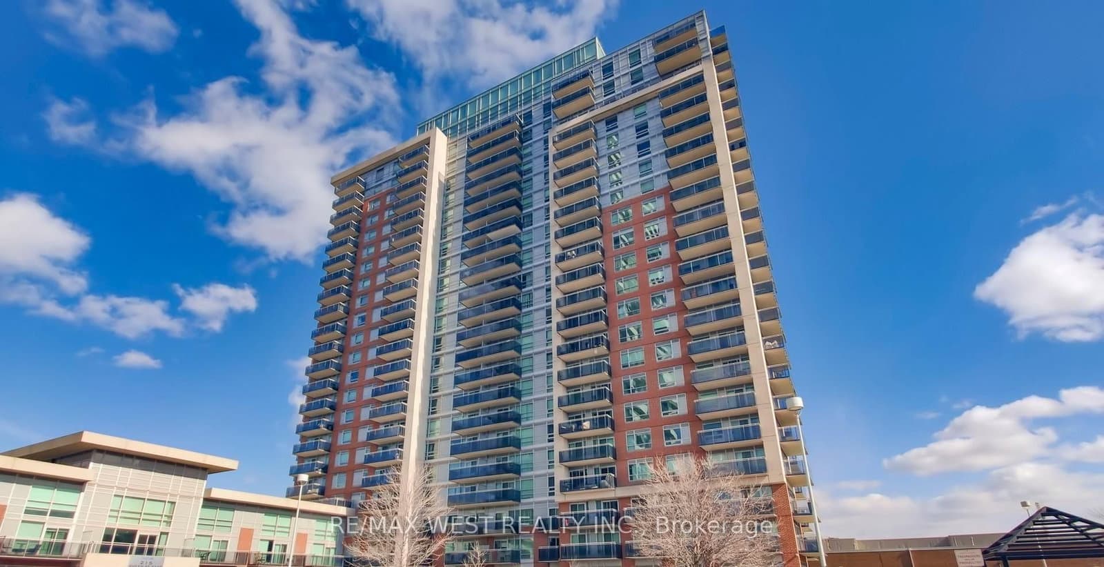 #2108 - 215 Queen Street E