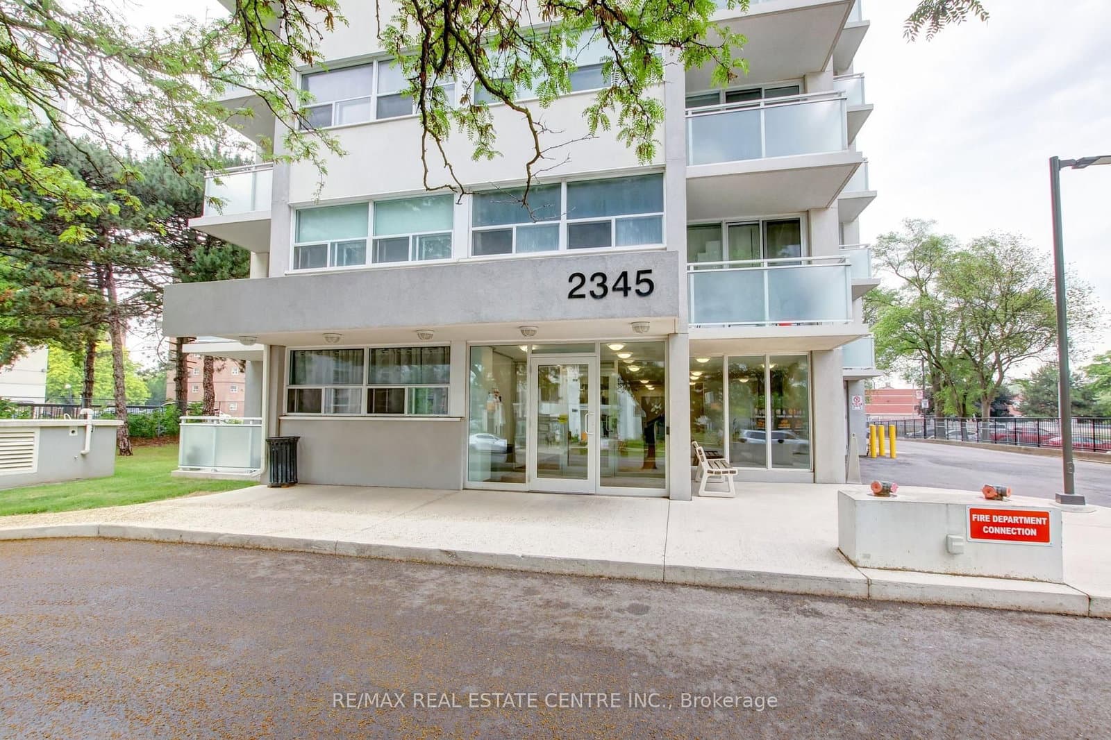 #1202 - 2345 Confederation Parkway