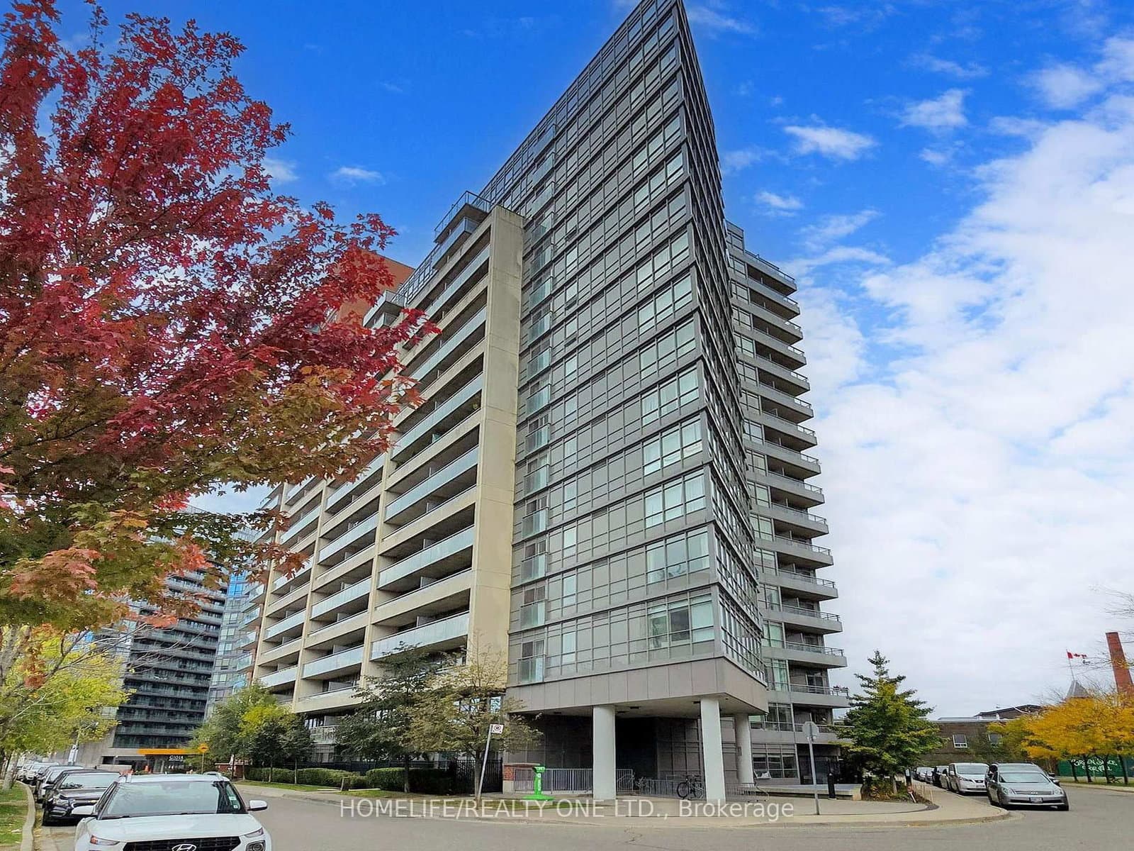 #2003 - 38 Joe Shuster Way