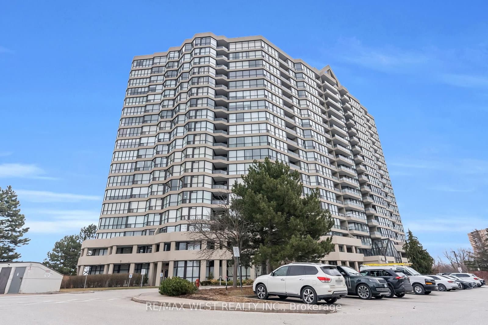 #1403 - 5 Rowntree Road