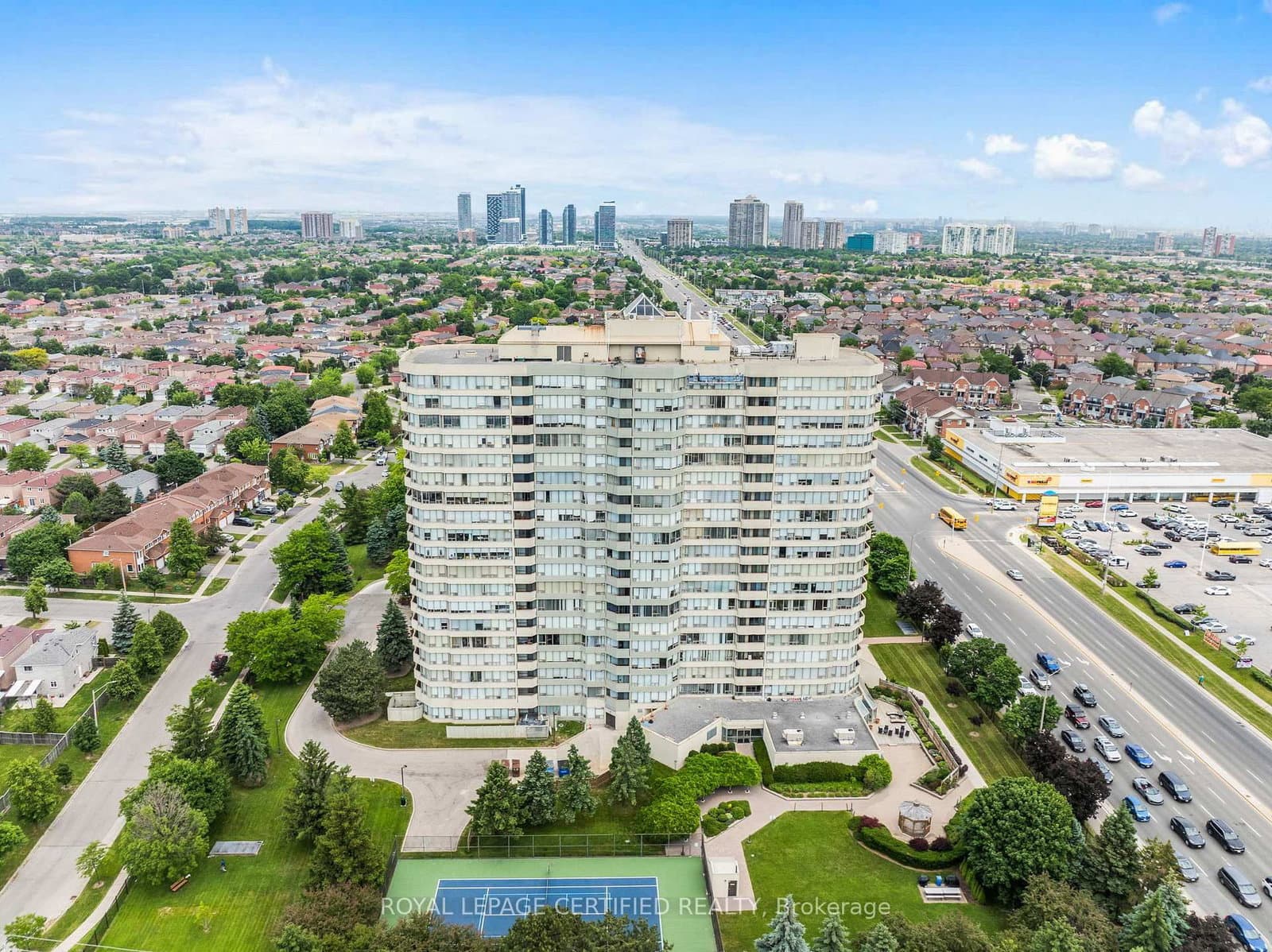 #210 - 700 Constellation Drive