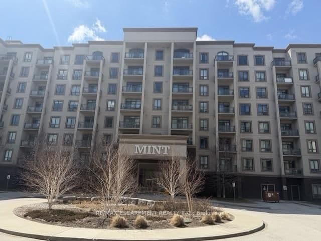 #730 - 2490 Old Bronte Road