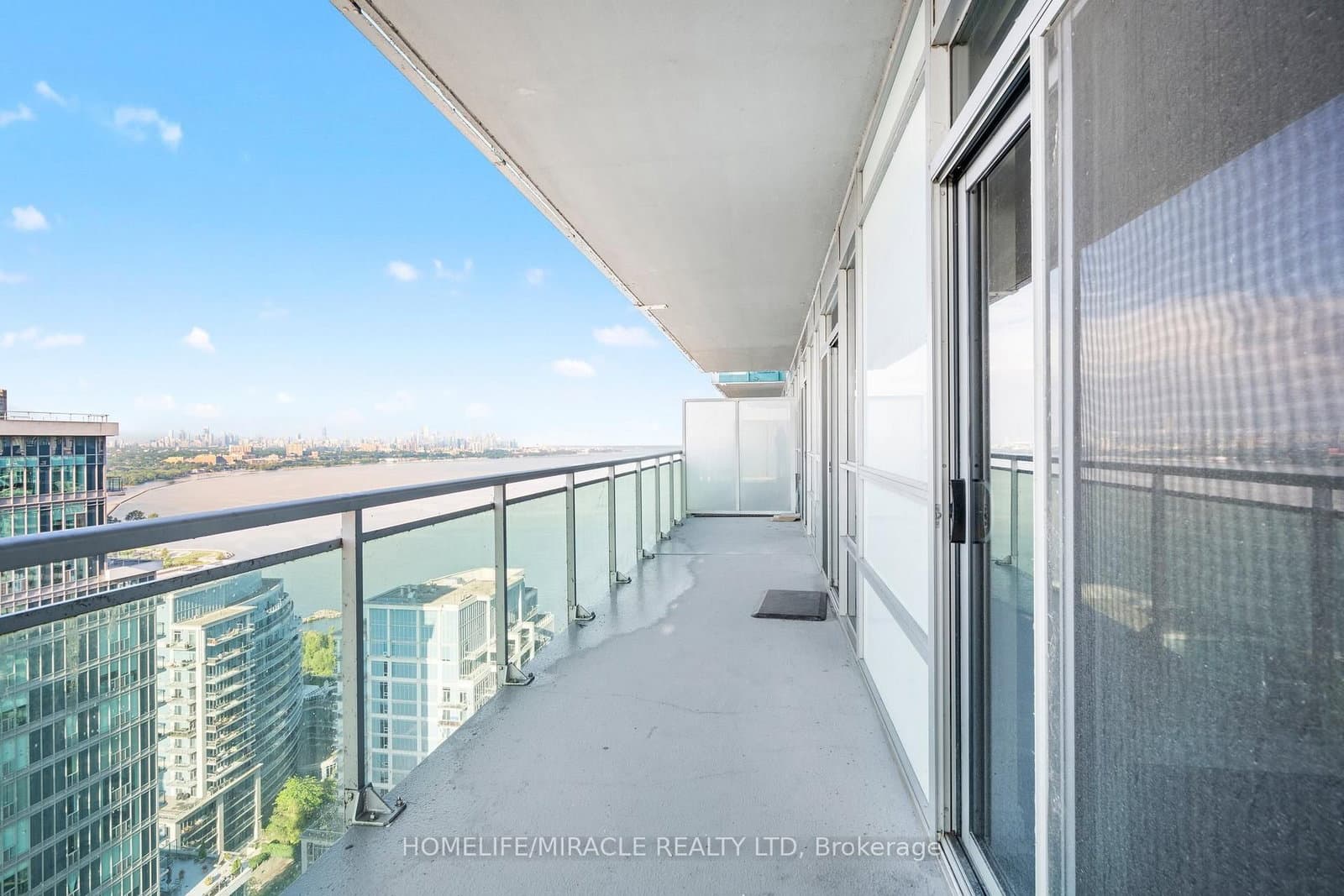 #2604 - 16 Brookers Lane