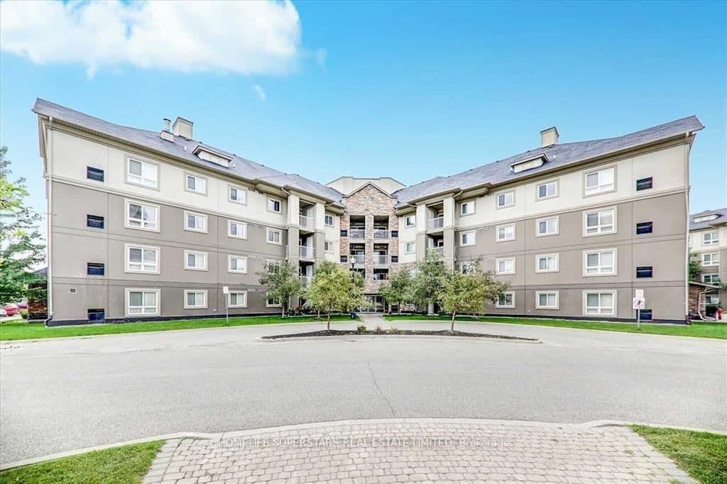 #3210 - 4 Dayspring Circle Drive