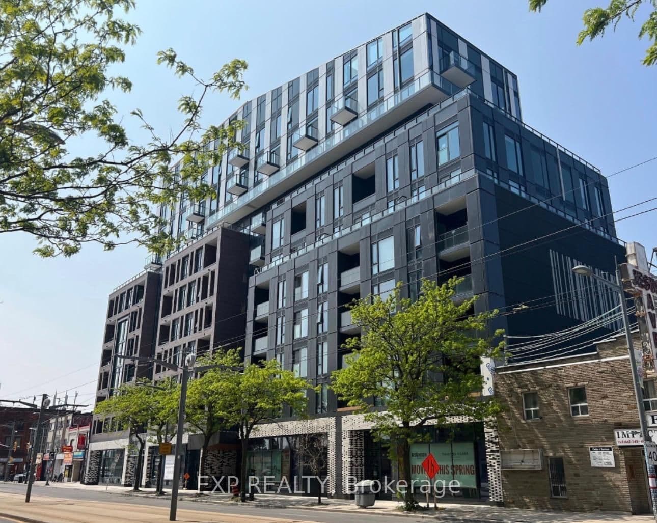 1808 St Clair Avenue W, Unit 305