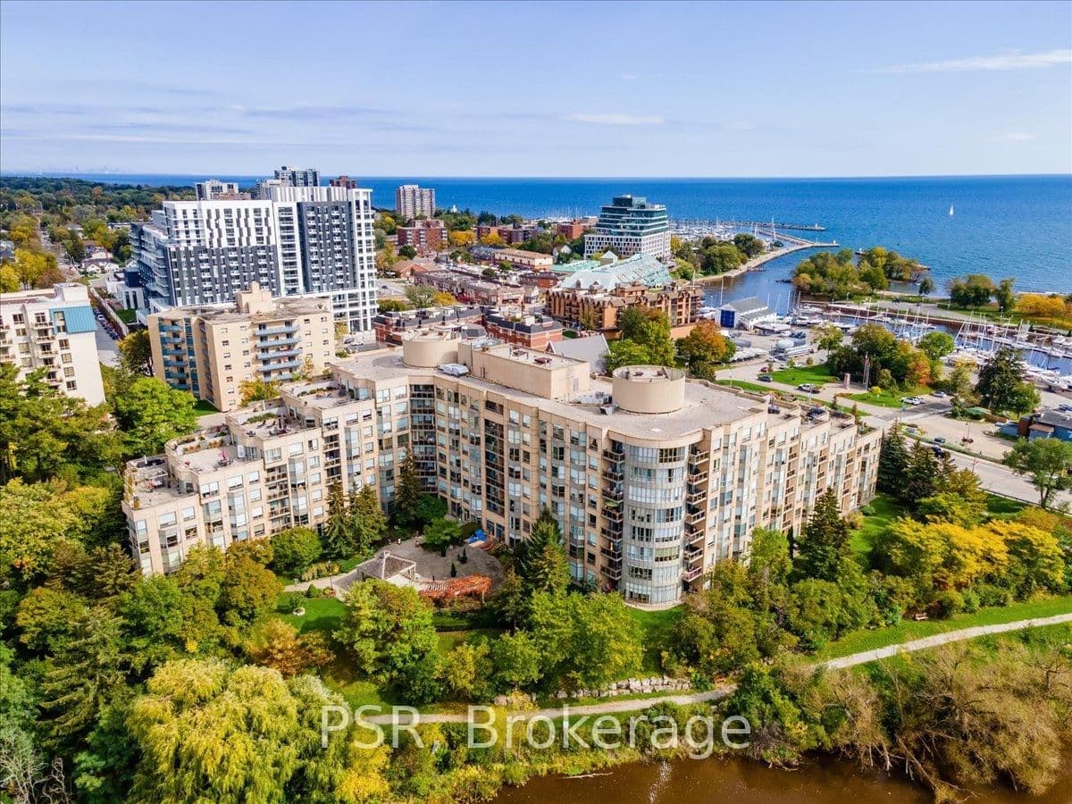 #317 - 2511 Lakeshore Road W