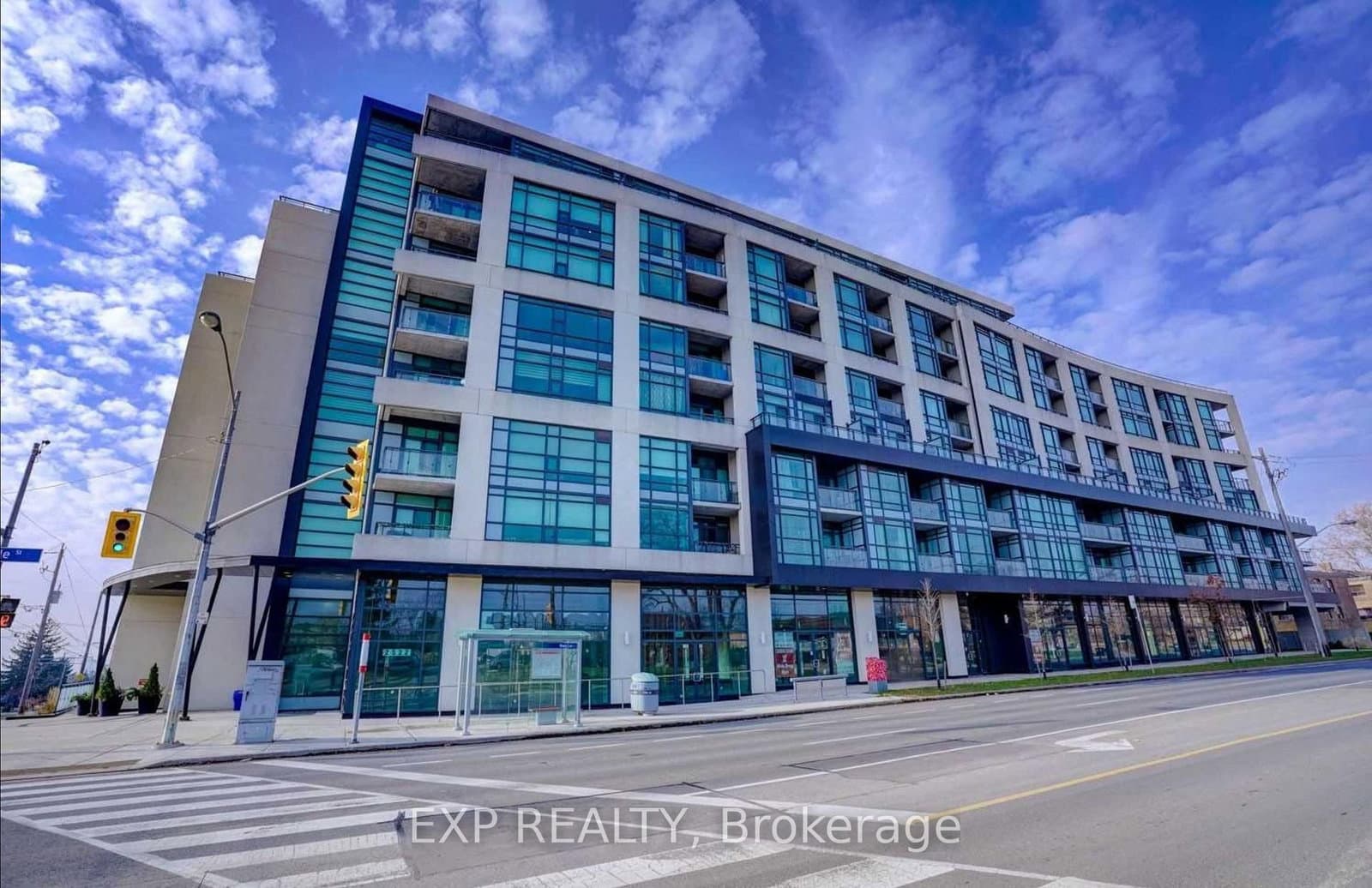 #19 - 2522 Keele Street