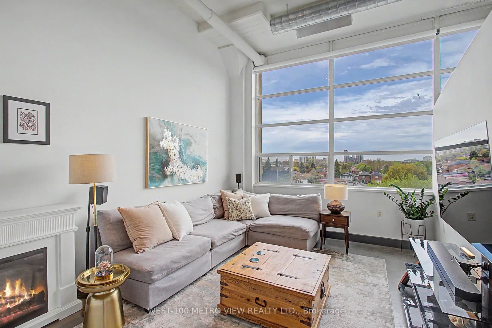 #415 - 1001 Roselawn Avenue