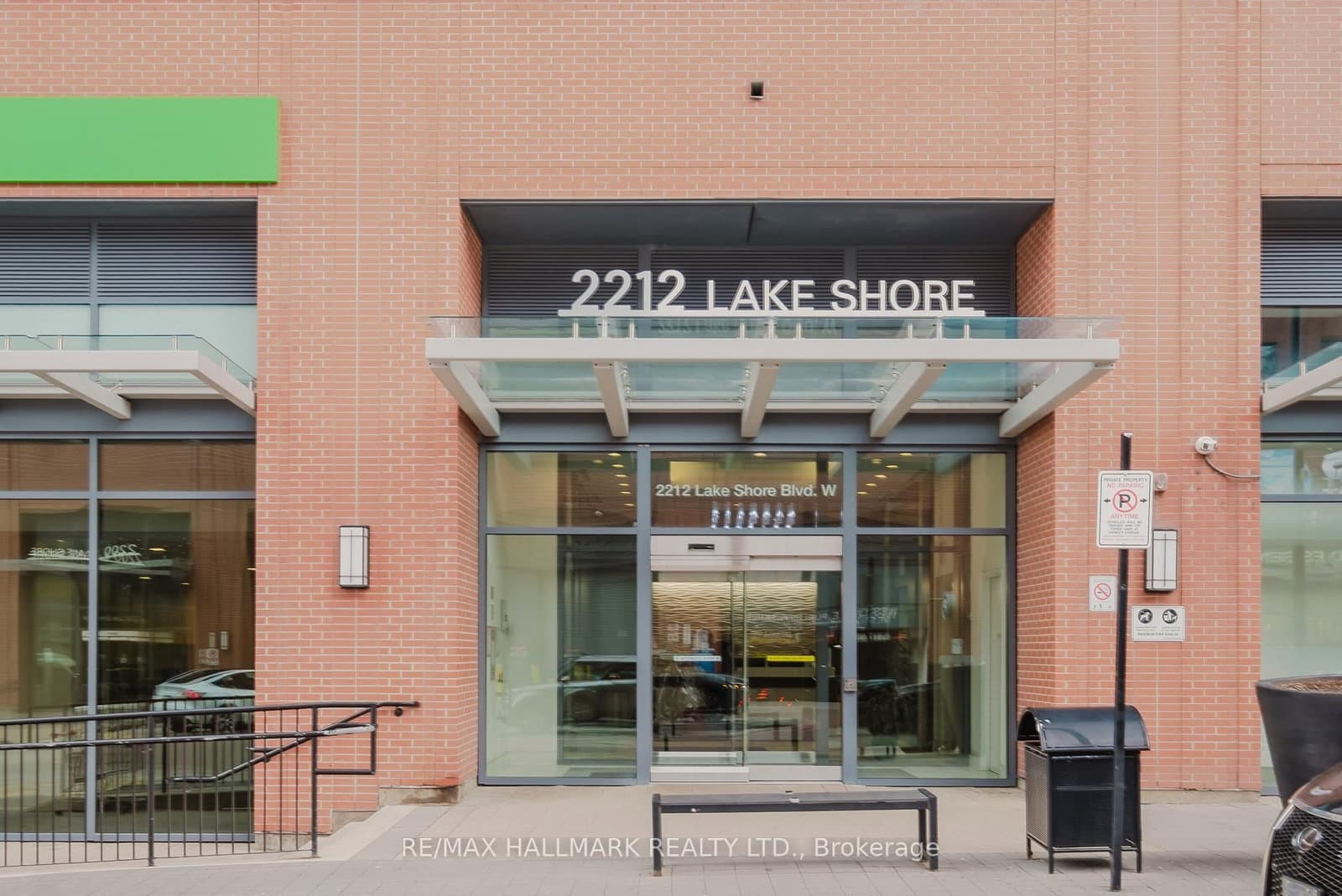 #1209 - 2212 Lake Shore Boulevard W