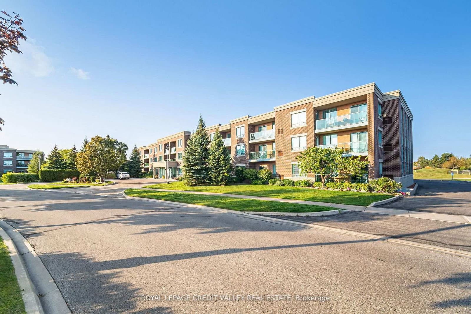 #108 - 25 Via Rosedale