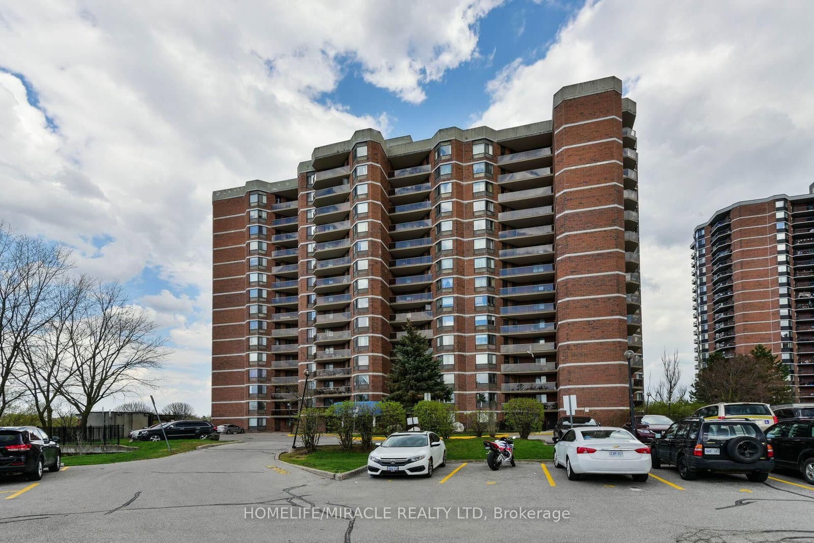 #102 - 238 Albion Road