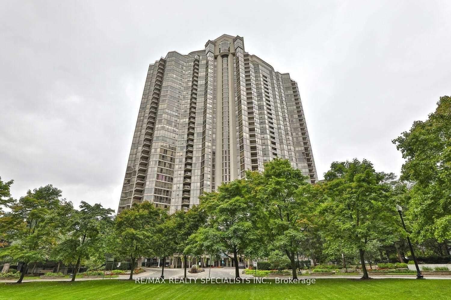 #601 - 45 Kingsbridge Garden Circle