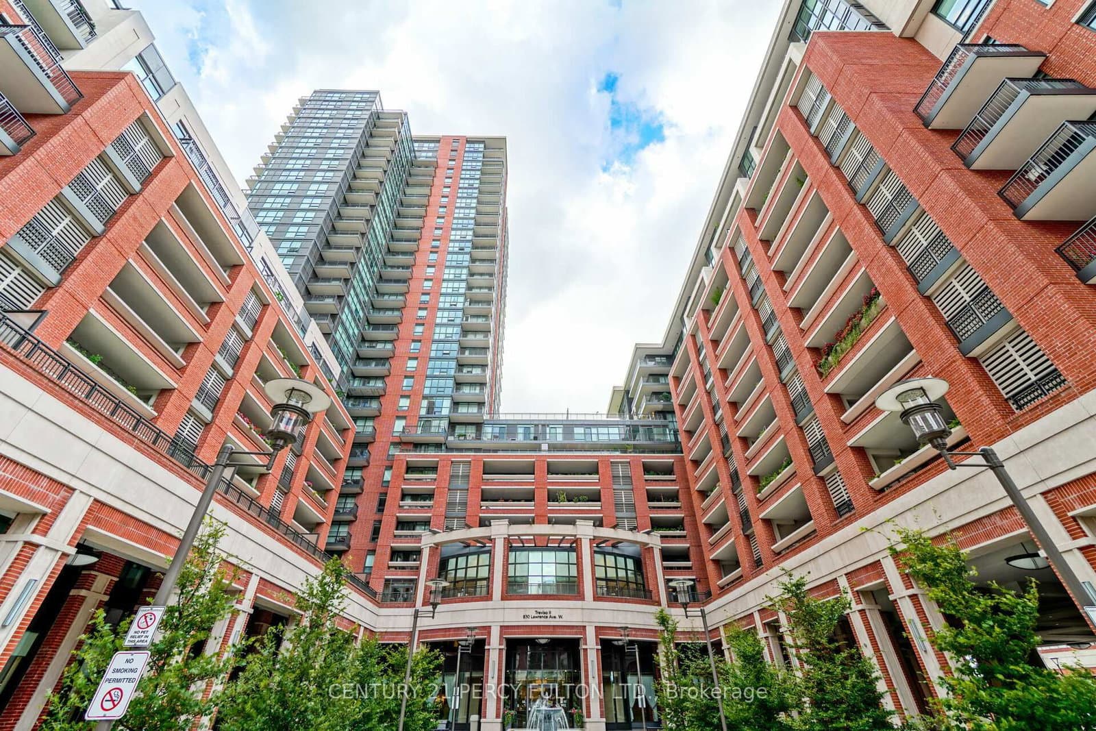 #501 - 830 Lawrence Avenue W
