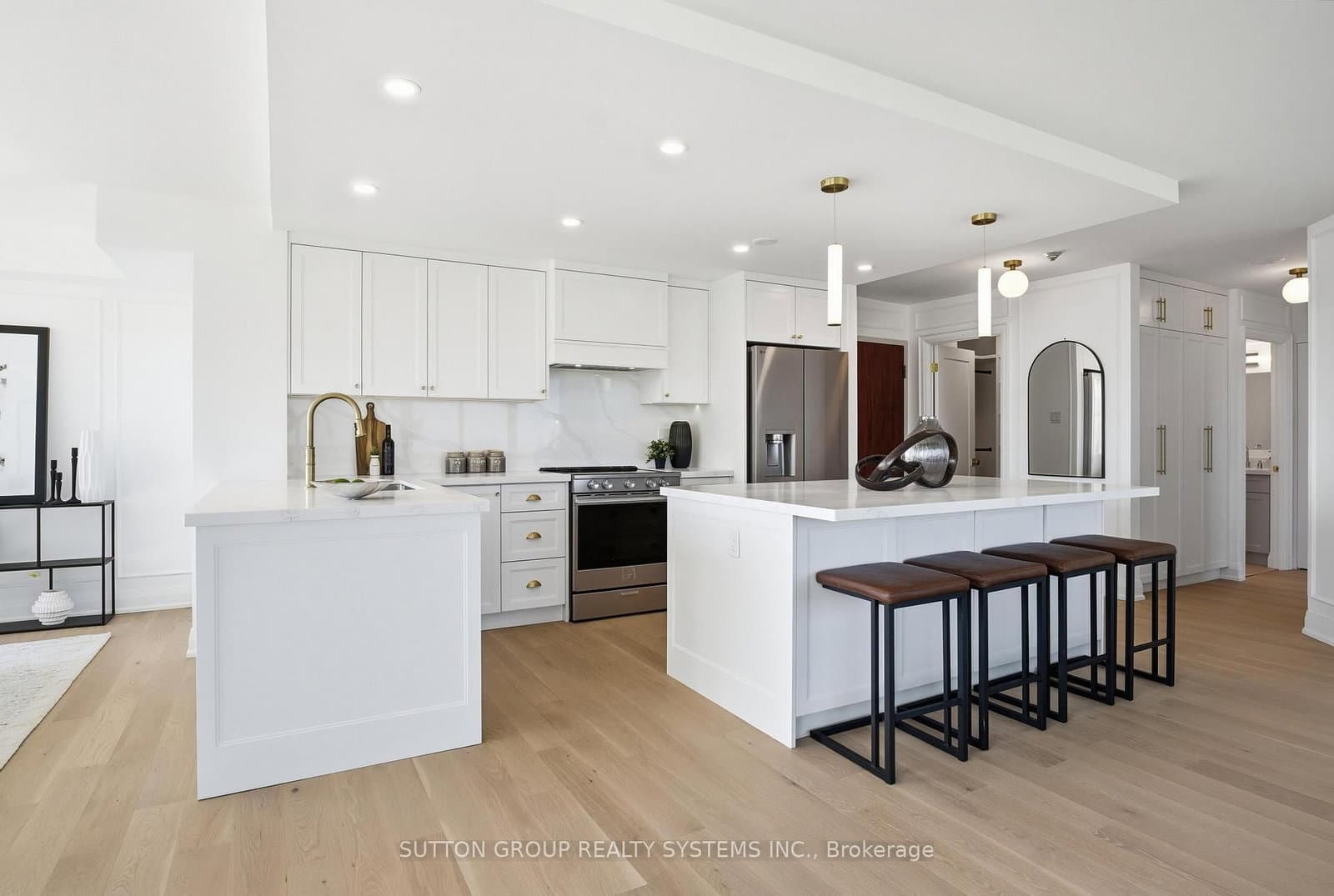 #2002 - 1320 Islington Avenue
