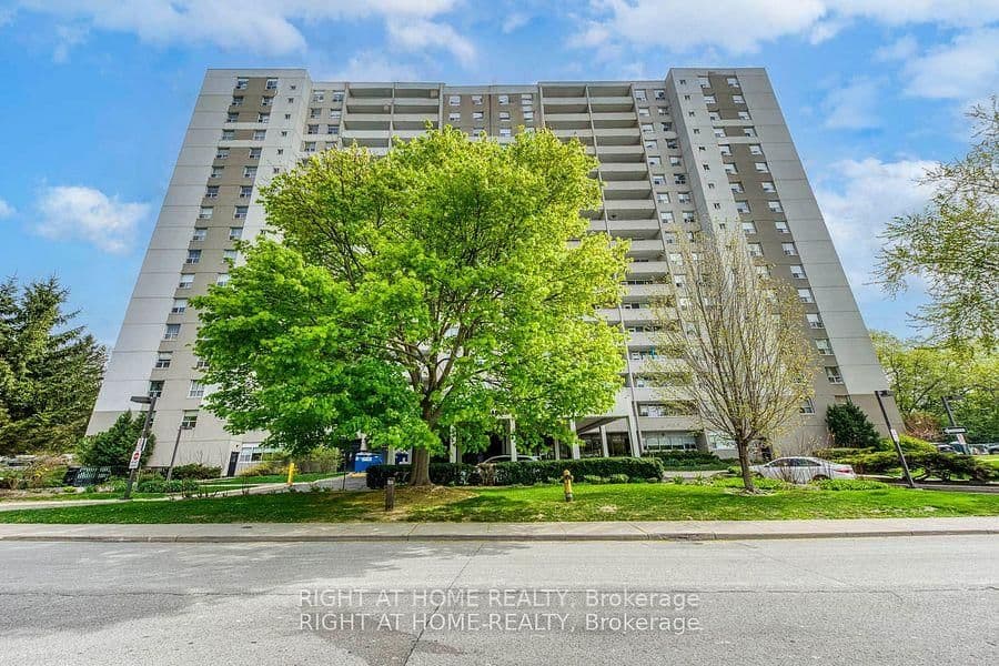 #304 - 45 Southport Street