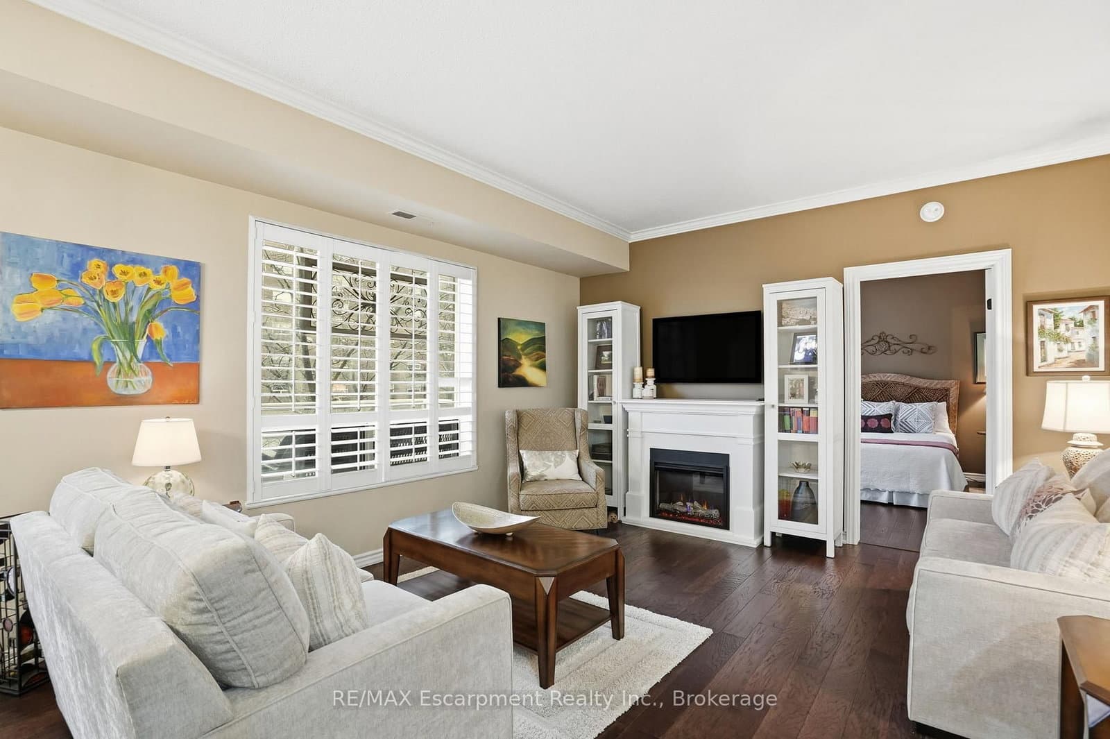 #310 - 5188 Lakeshore Road