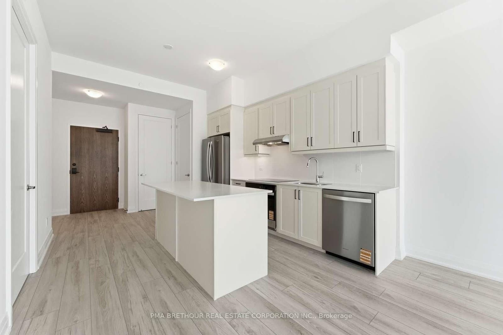 #105 - 1035 Southdown Road