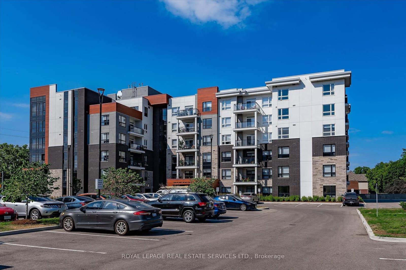 #504 - 340 Plains Road E