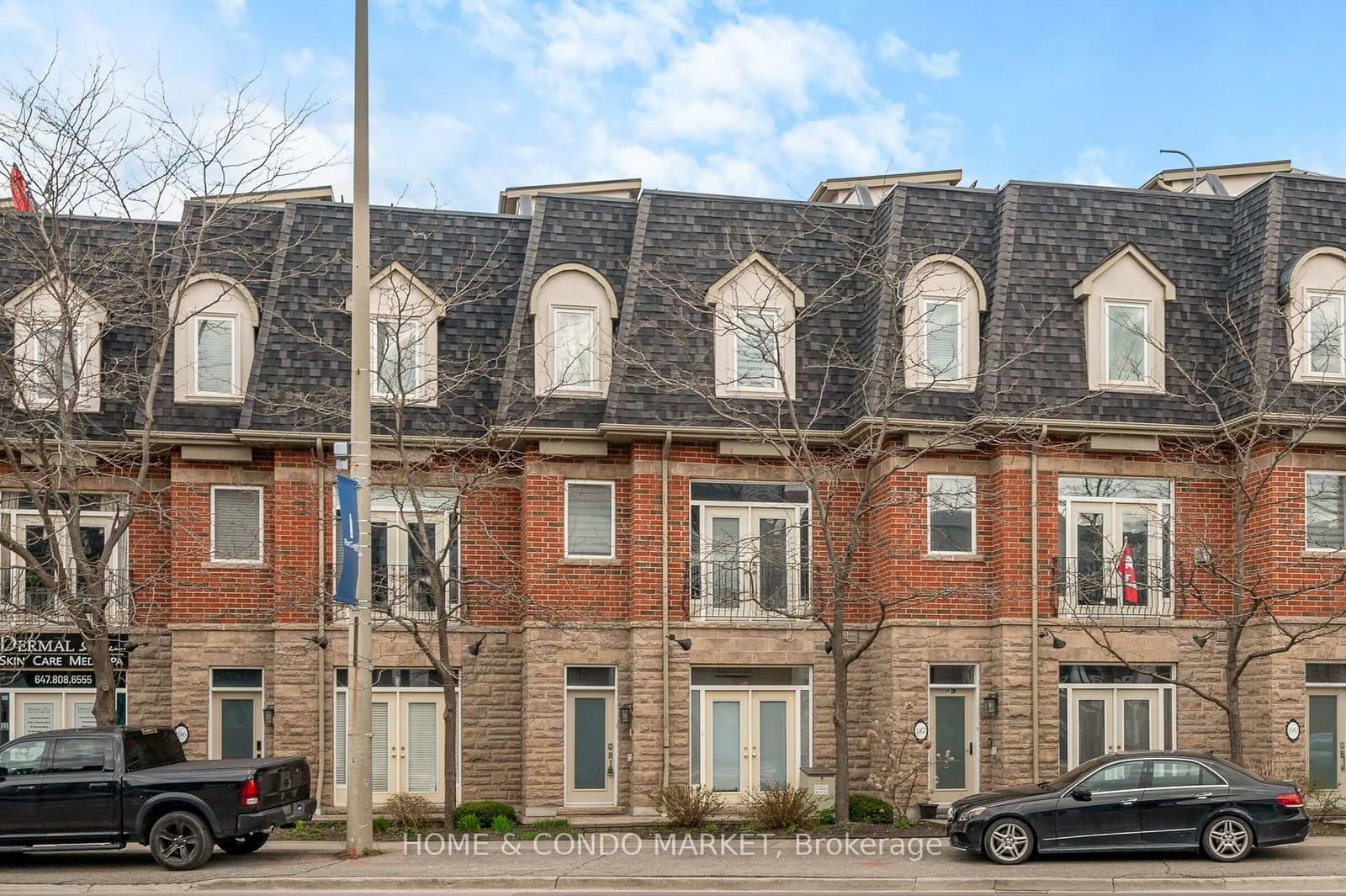 194 Lakeshore Road W