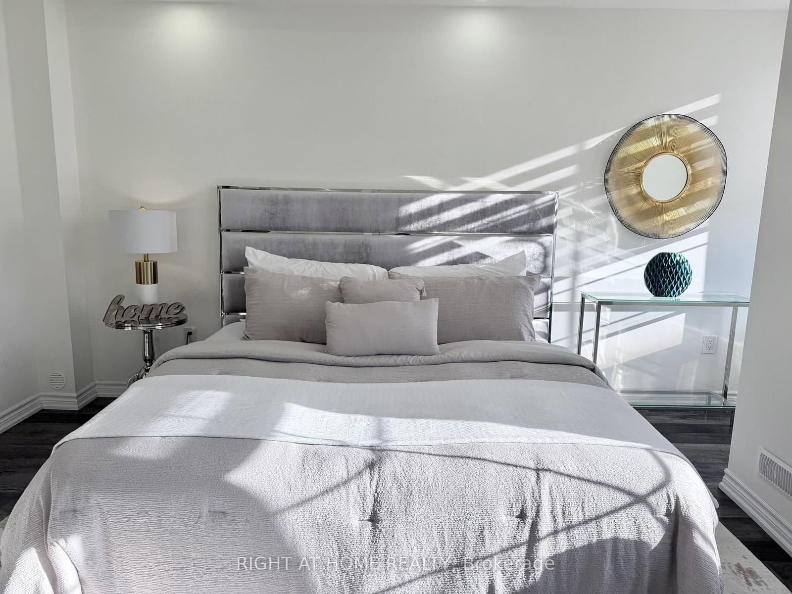 1222 Rose Way, Unit 21 Main