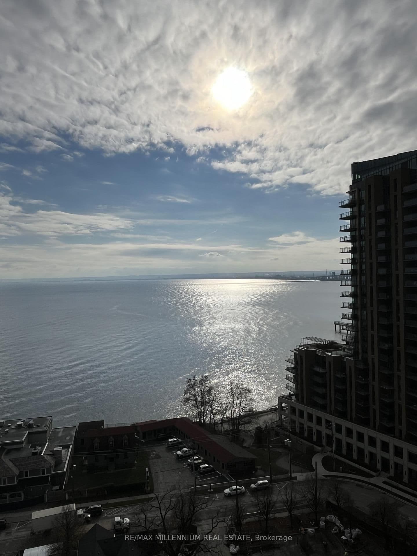 370 Martha Street, Unit 1608