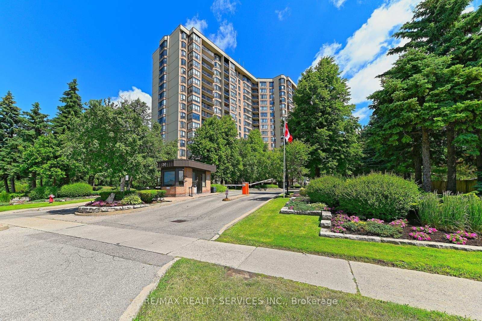 #905 - 20 Cherrytree Drive