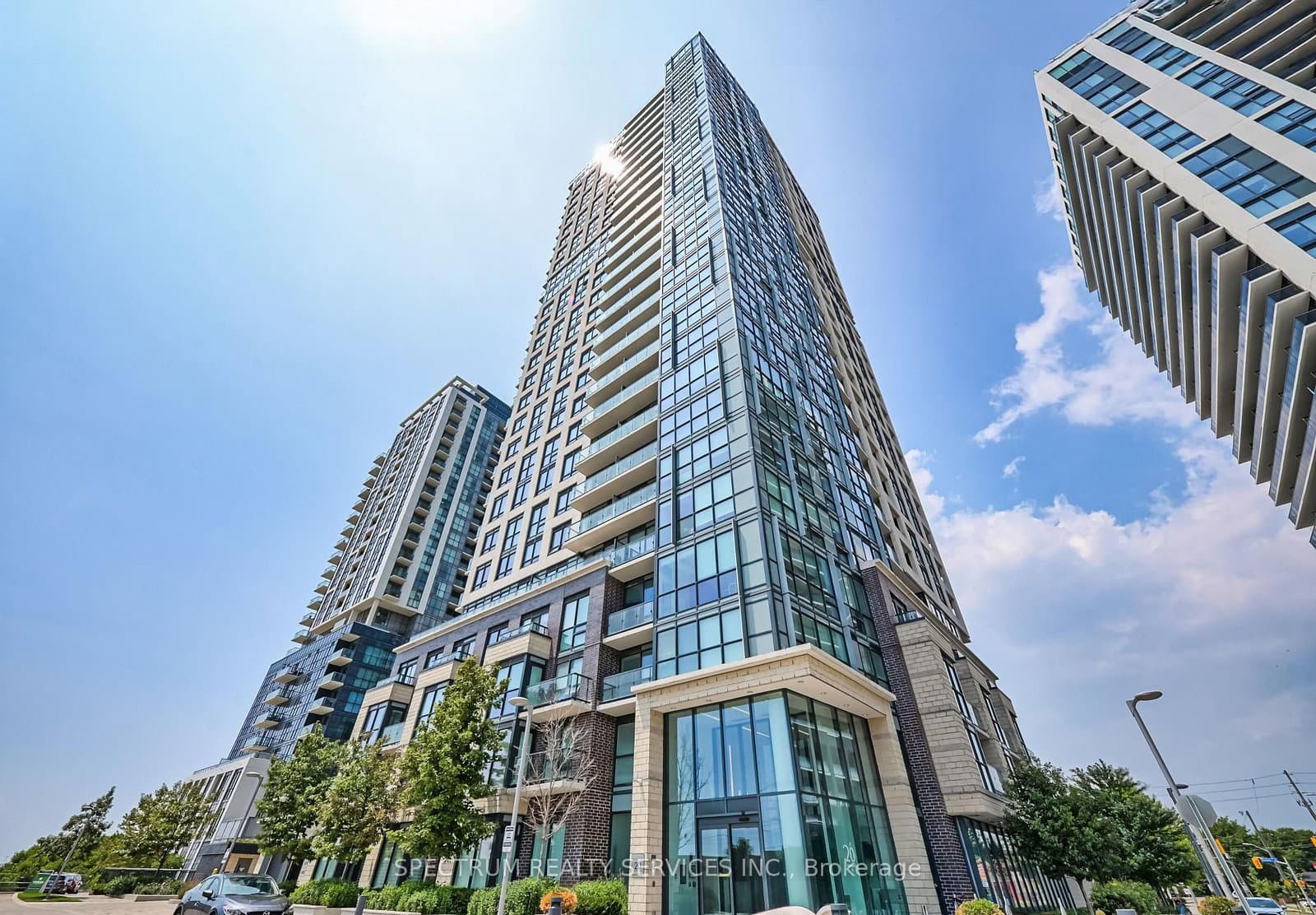 #207 - 20 Thomas Riley Road W