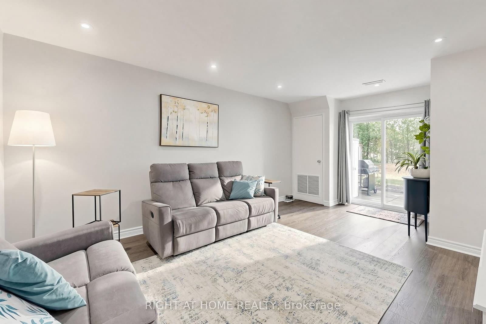 #172 - 2001 Bonnymede Drive