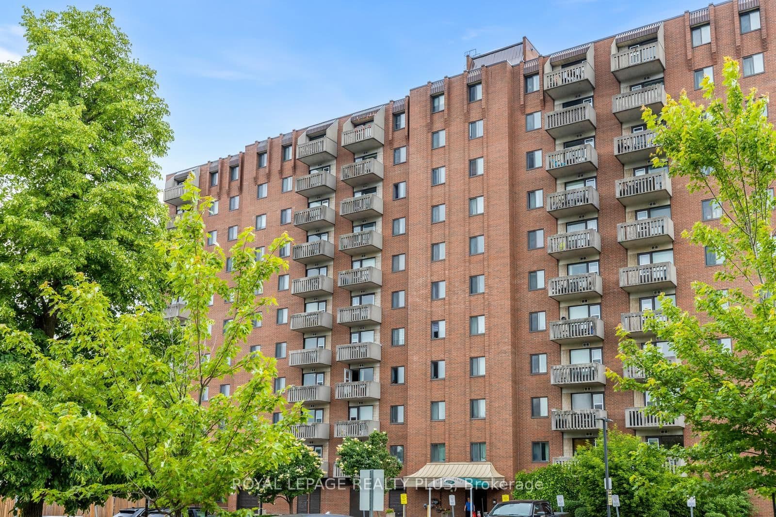 #1012 - 6720 Glen Erin Drive